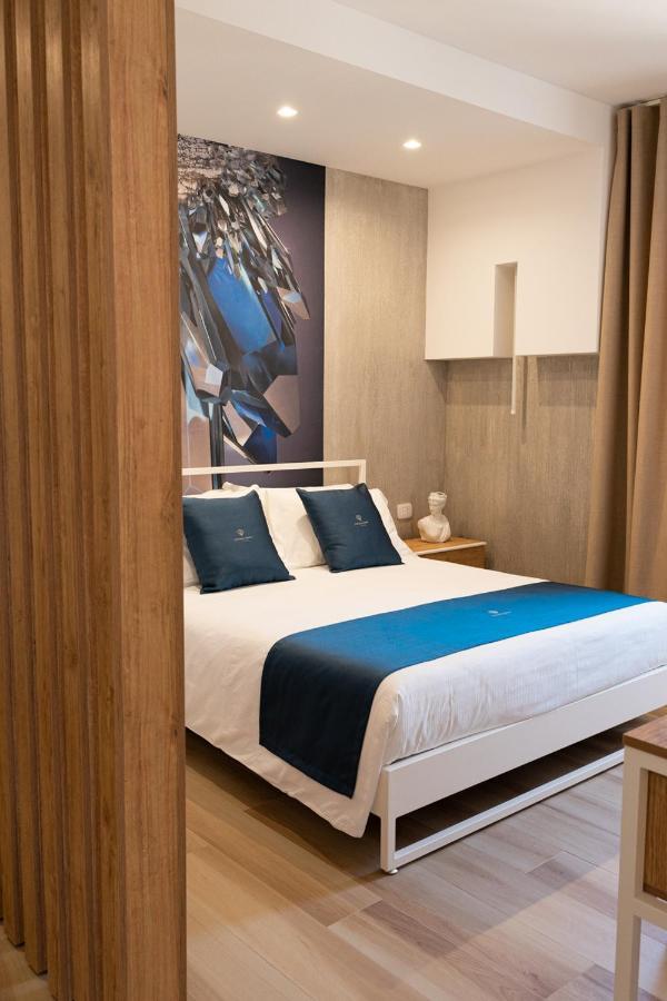Antonio Busco Rooms Turi Exterior foto