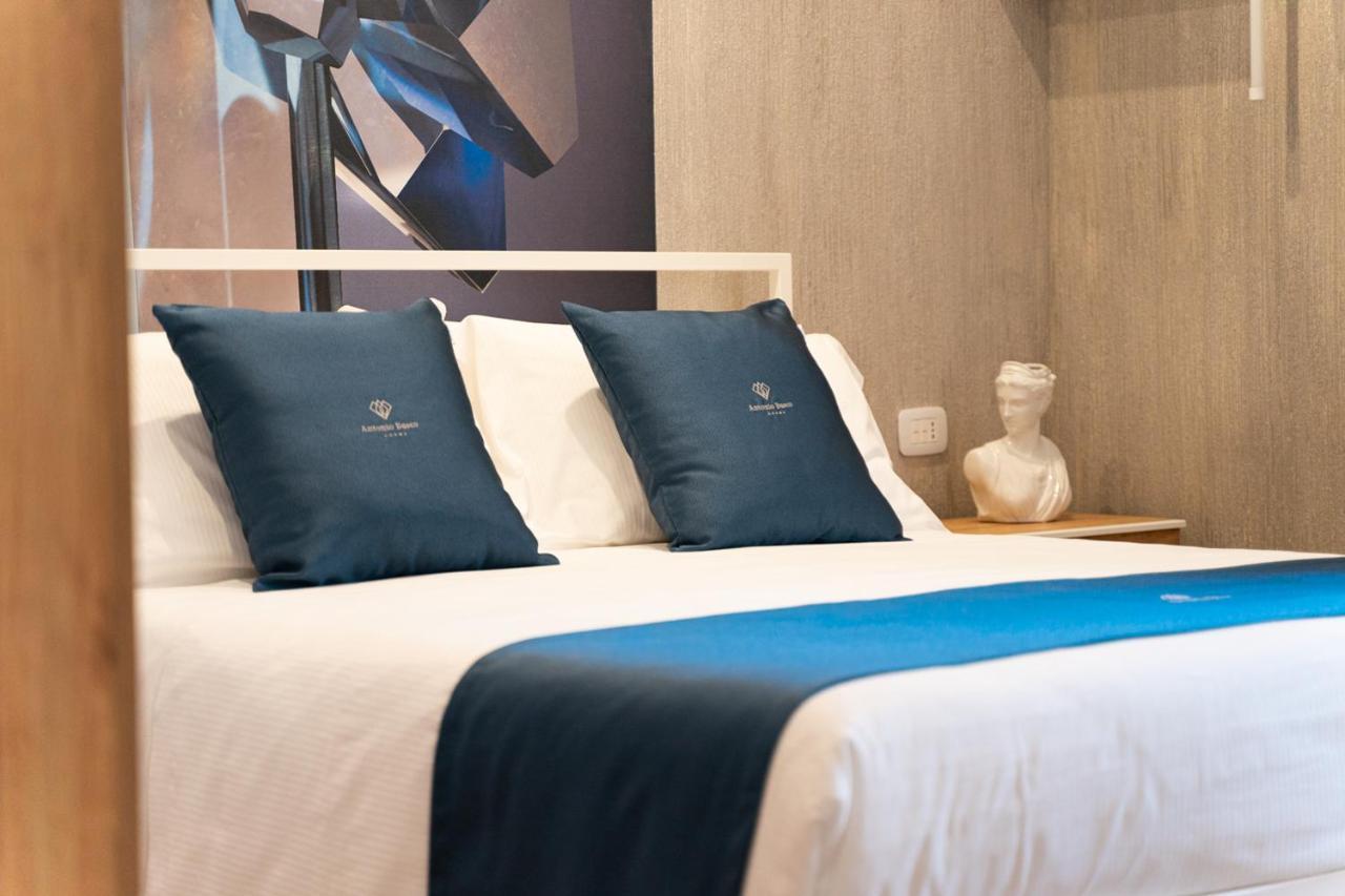 Antonio Busco Rooms Turi Exterior foto